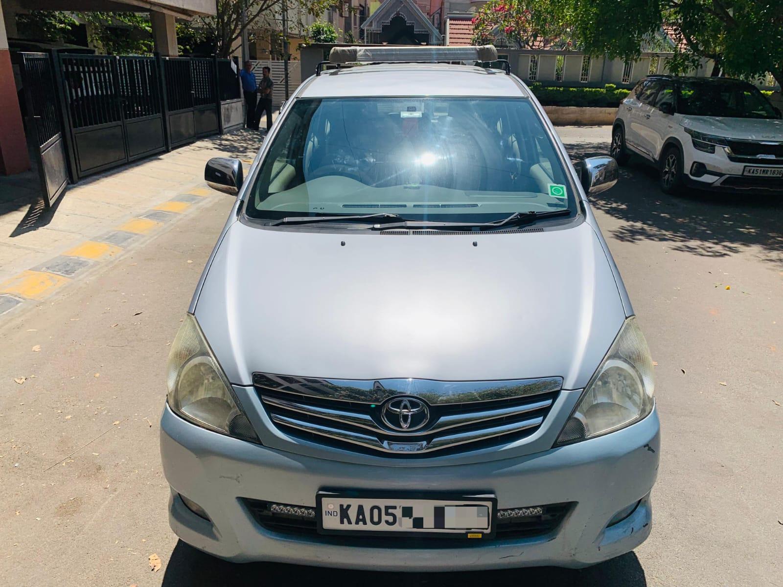 Toyota Innova 2.5V Single Owner Showroom Maintained Condition