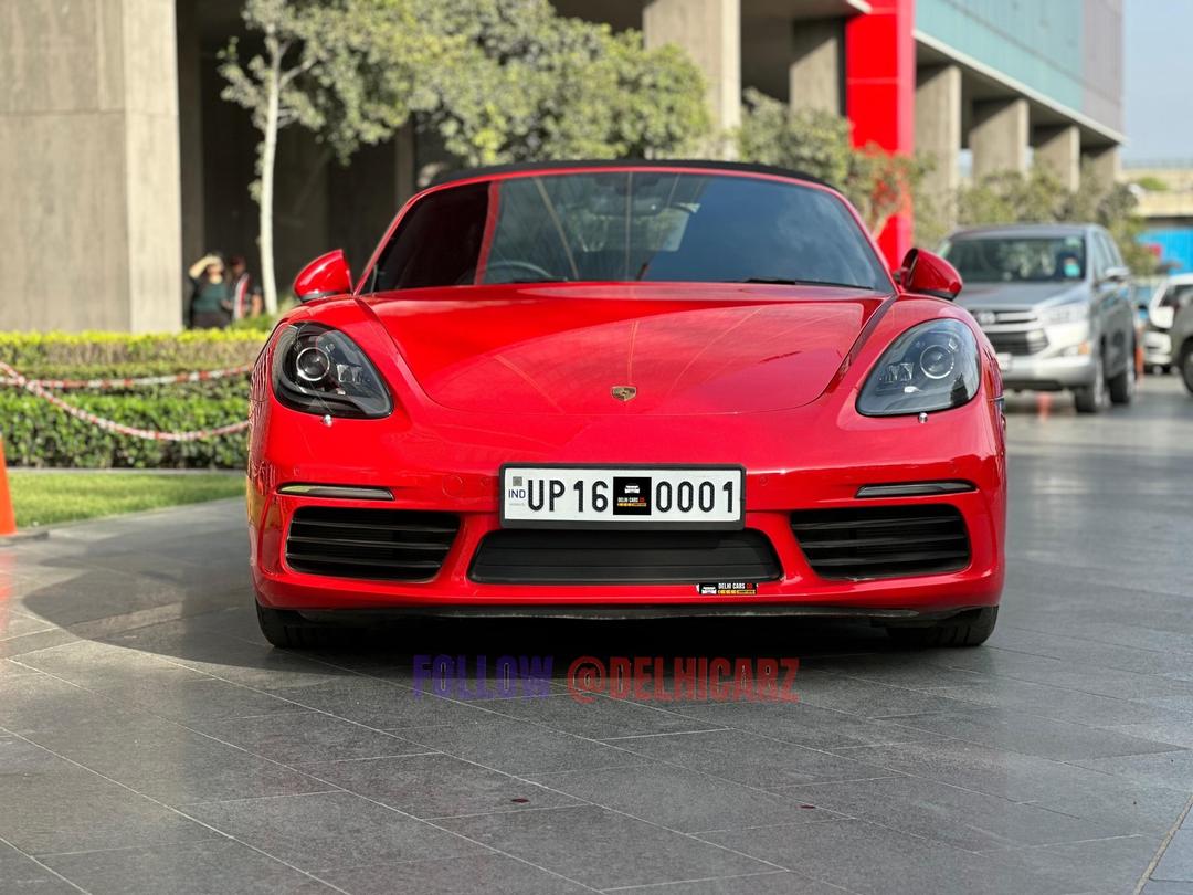 Porsche 718 | ₹1.11 Cr - Exclusive