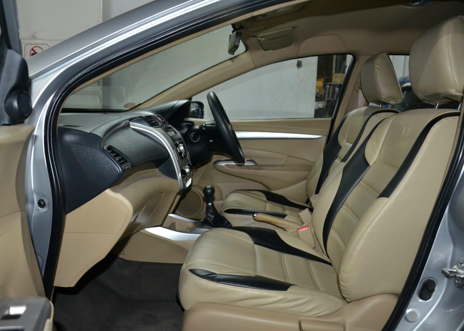 Honda City VMT i-VTEC 2011 Model In Showroom Condition