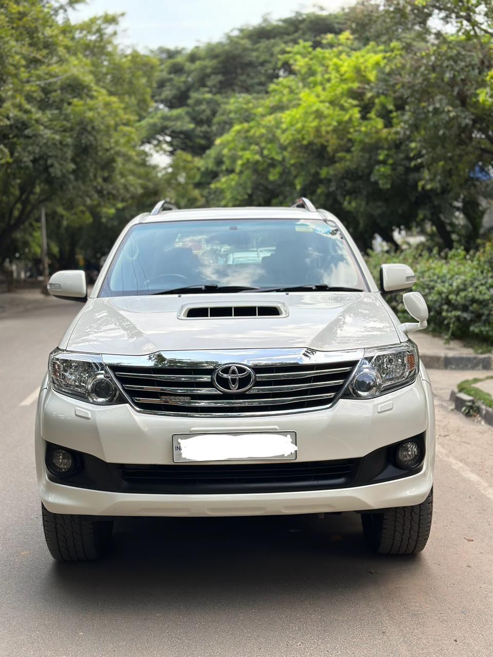 TOYOTA FORTUNER 4X2 AUTOMATIC 2014