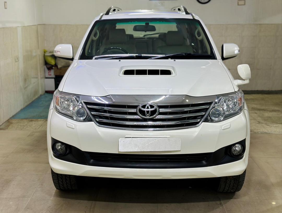 TOYOTA FORTUNER 4X2 AT 2014